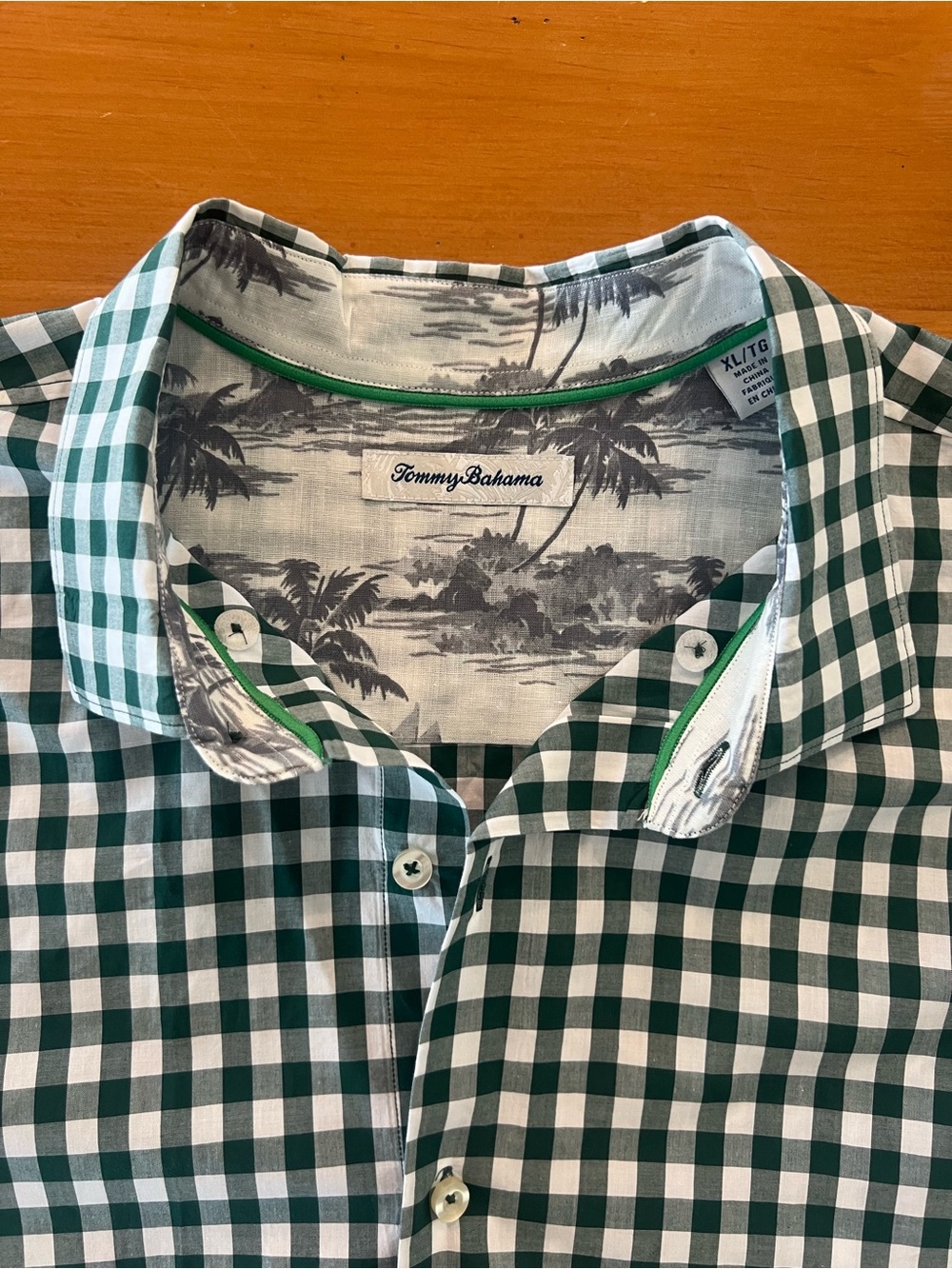 Tommy Bahama Green and White Gingham Button-Down Shirt size XL - Picture 3 of 5